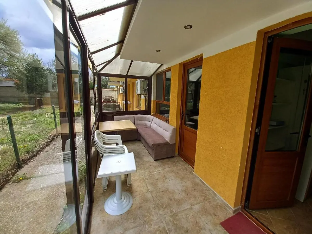 Lovely Nest With Glass Veranda Golden Sands Apartment